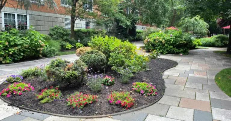 commercial landscaping supplies