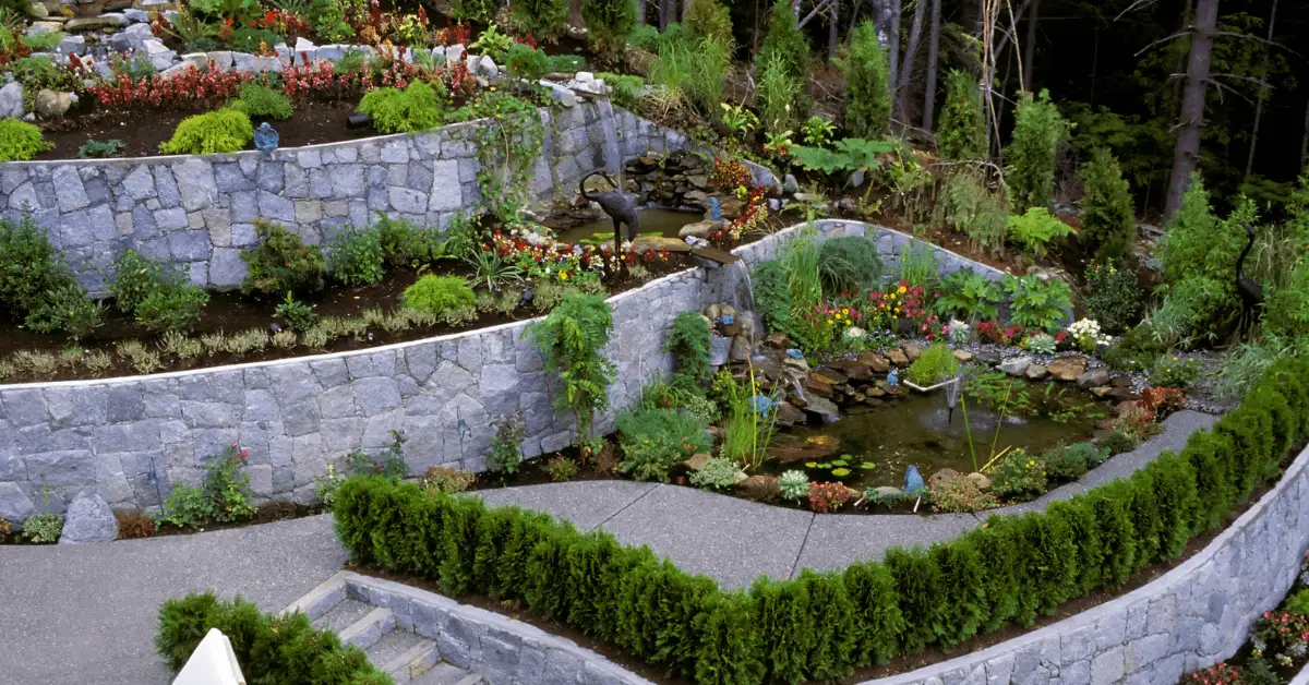 commercial landscaping supplies